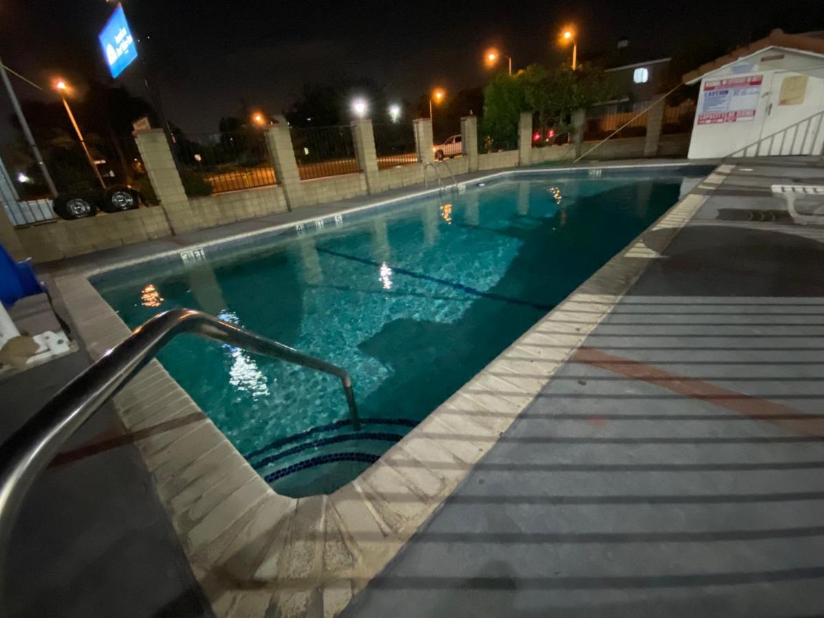 Americas Best Value Inn Pico Rivera East Los Angeles Exterior photo